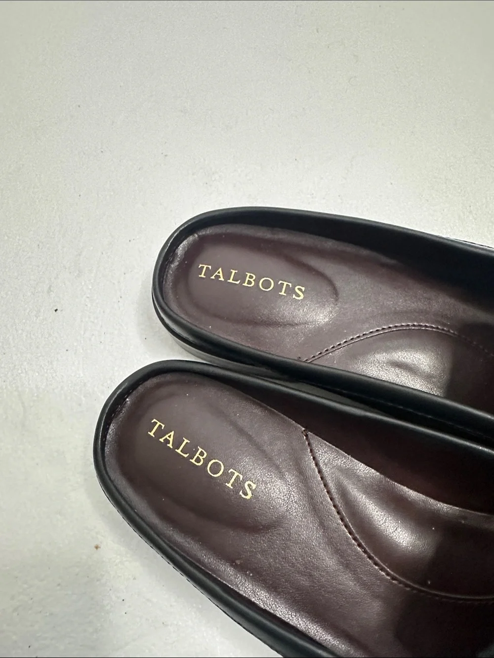 Talbots Black Suede leather Tassel Slip-On Loafers size 9 comfy